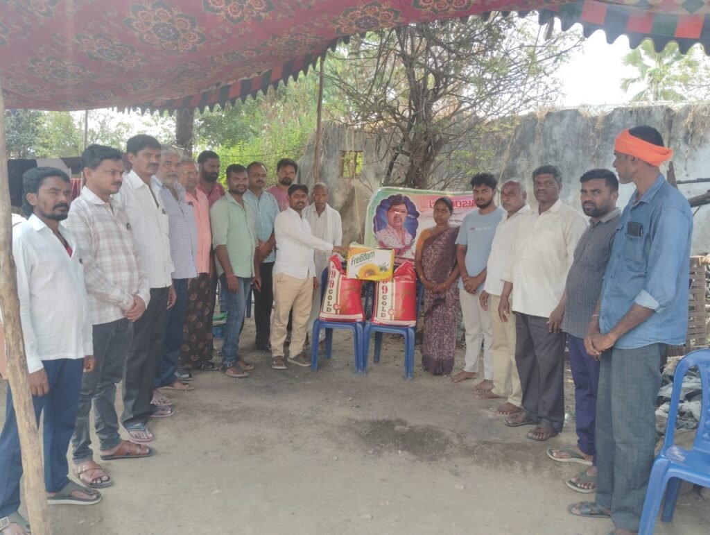 మానవత్వాన్ని చాటుకున్న కౌన్సిలర్ పూర్ణ చారి