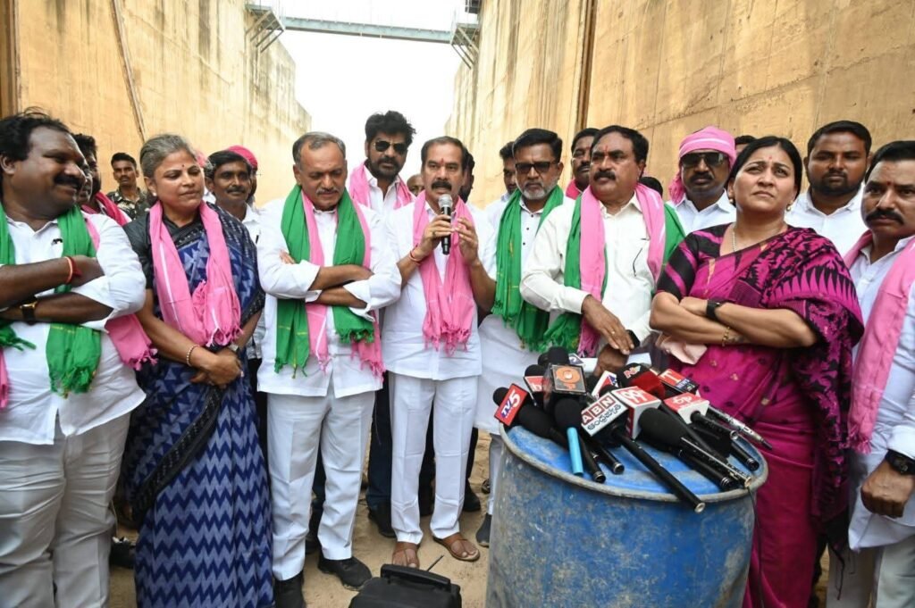 ‘చలో కాళేశ్వరం – దేఖో మేడిగడ్డ’