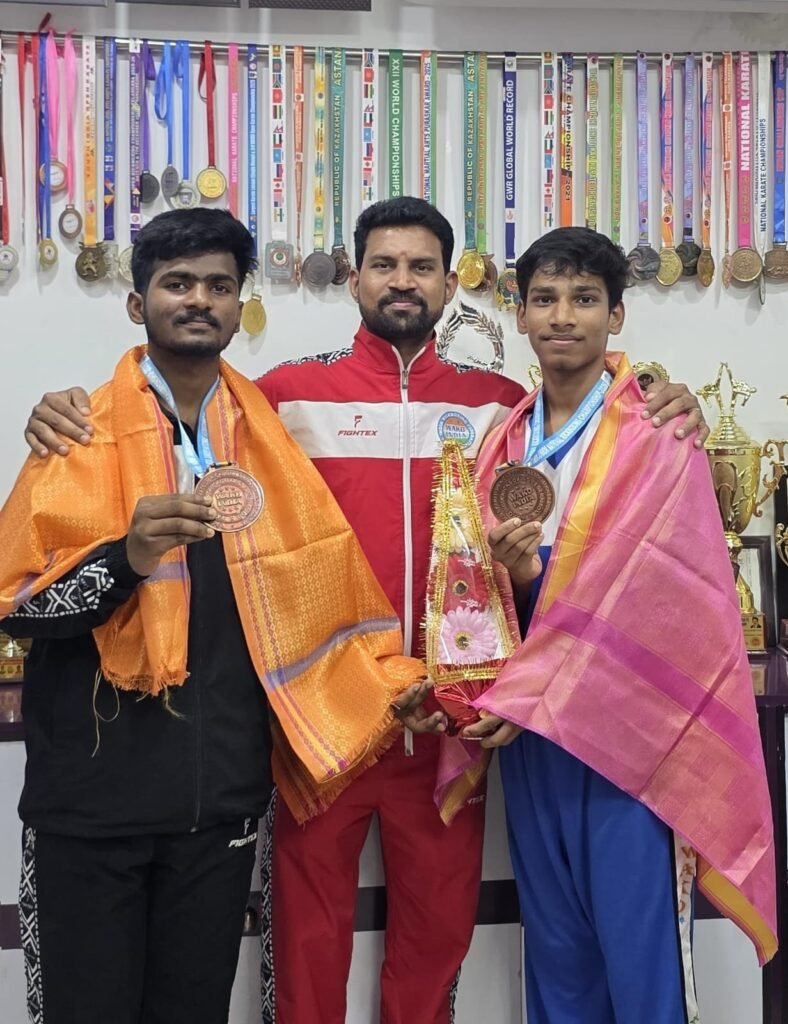 జాతీయ స్థాయి కిక్ బాక్సింగ్ ఛాంపియన్షిప్‌లో ఘనత