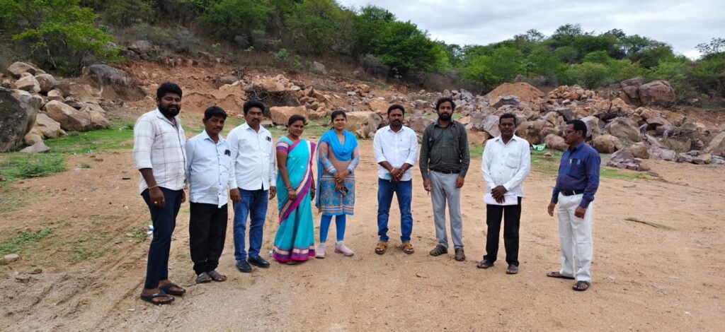 పీహెచ్ సీ నిర్మాణానికి భూమి అప్పగింత