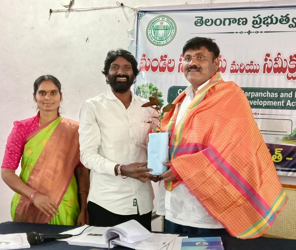 గ్రామాభివృద్ధికి సహకరించండి