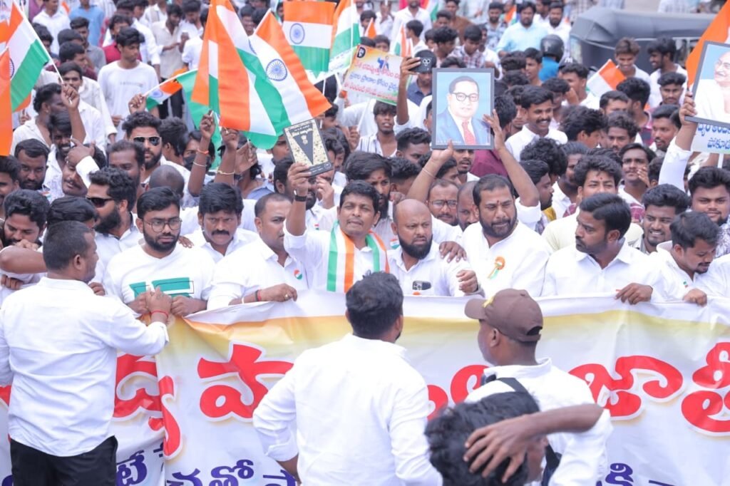 ‘మన హక్కులు.. మన భవిష్యత్’ అంటూ రైట్స్ వాక్