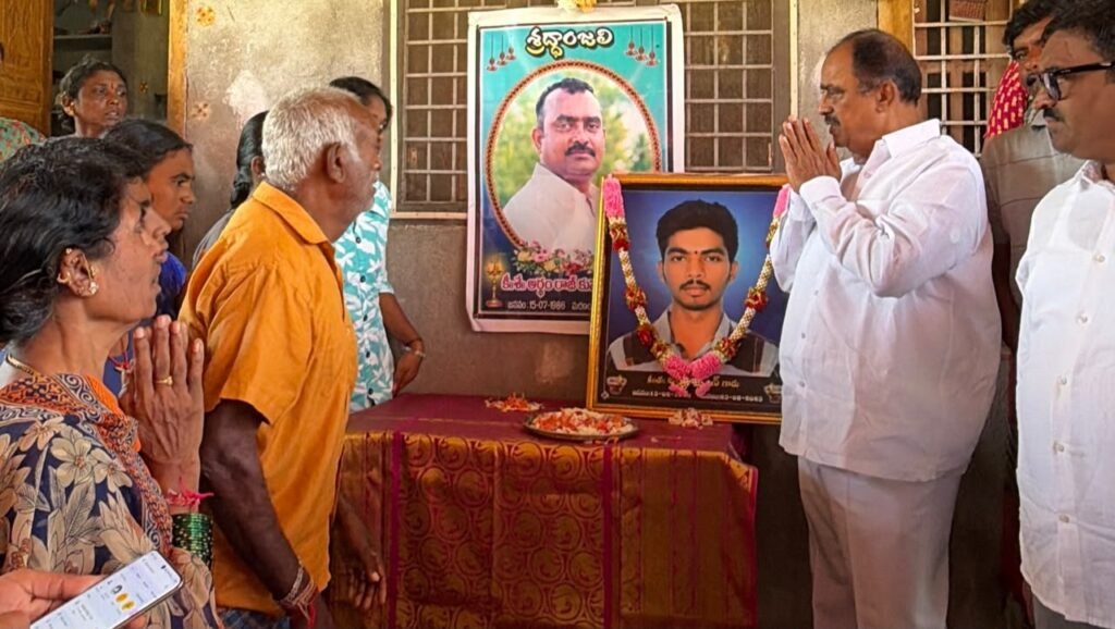 నేనున్నాను.. అండగా..